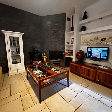Il Caminetto Feriehus Dormelletto
